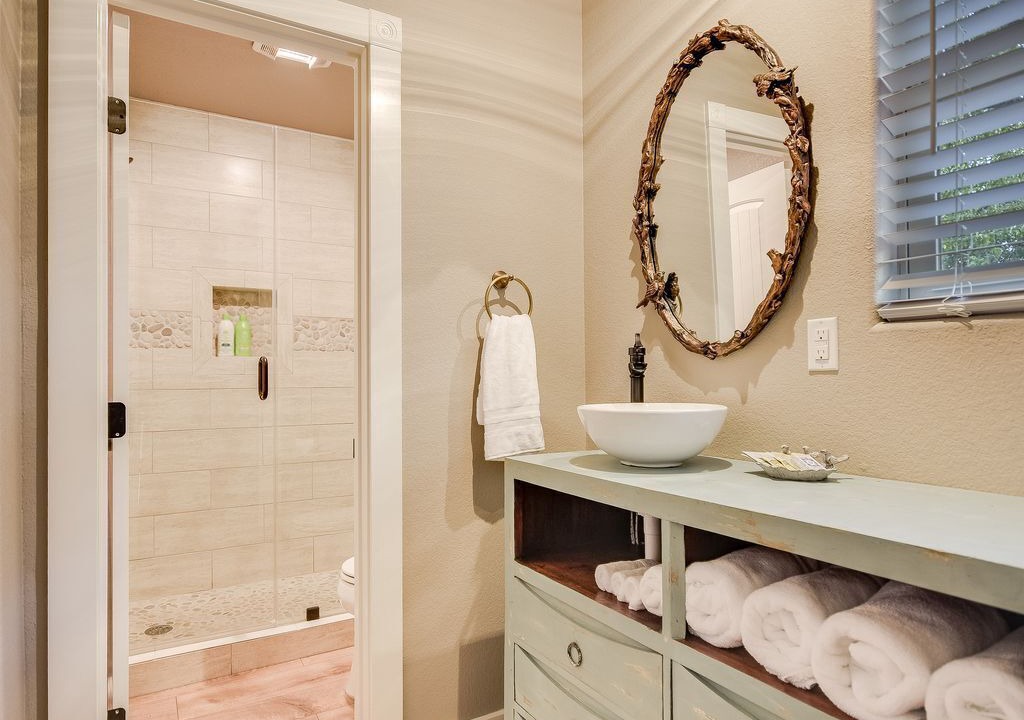 Photo of Bathroom in Blanco
