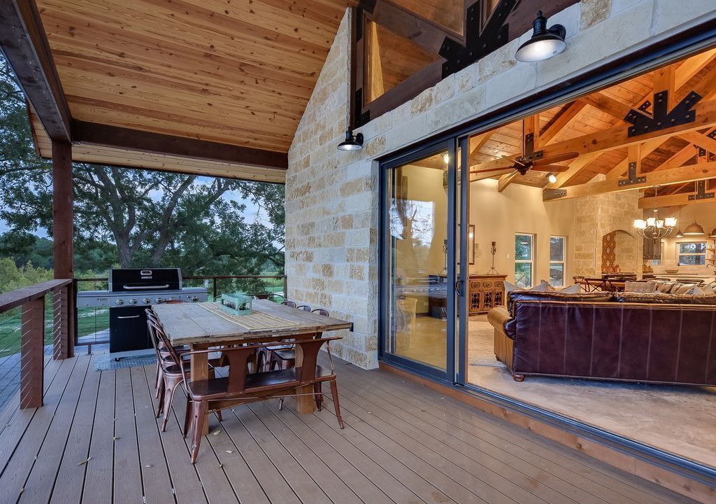 Photo of Patio Balcony in Blanco