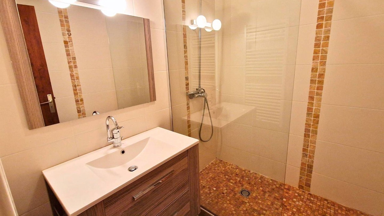 Photo of Bathroom in Saint-Michel-de-Chaillol