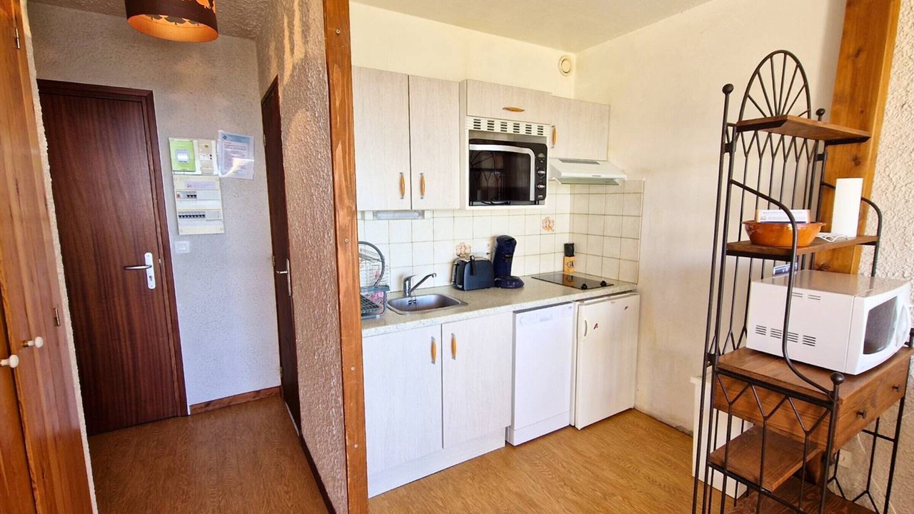Photo of Kitchen in Saint-Michel-de-Chaillol