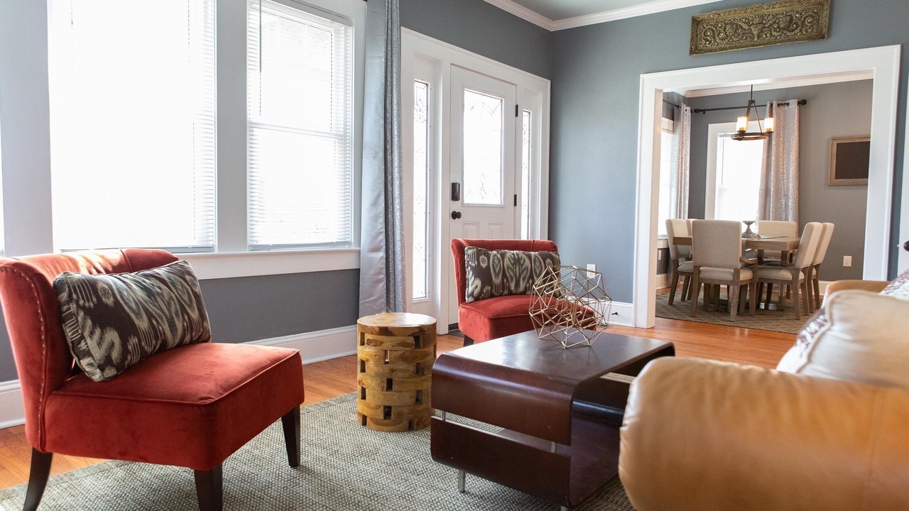 Photo of Livingroom in Burlington