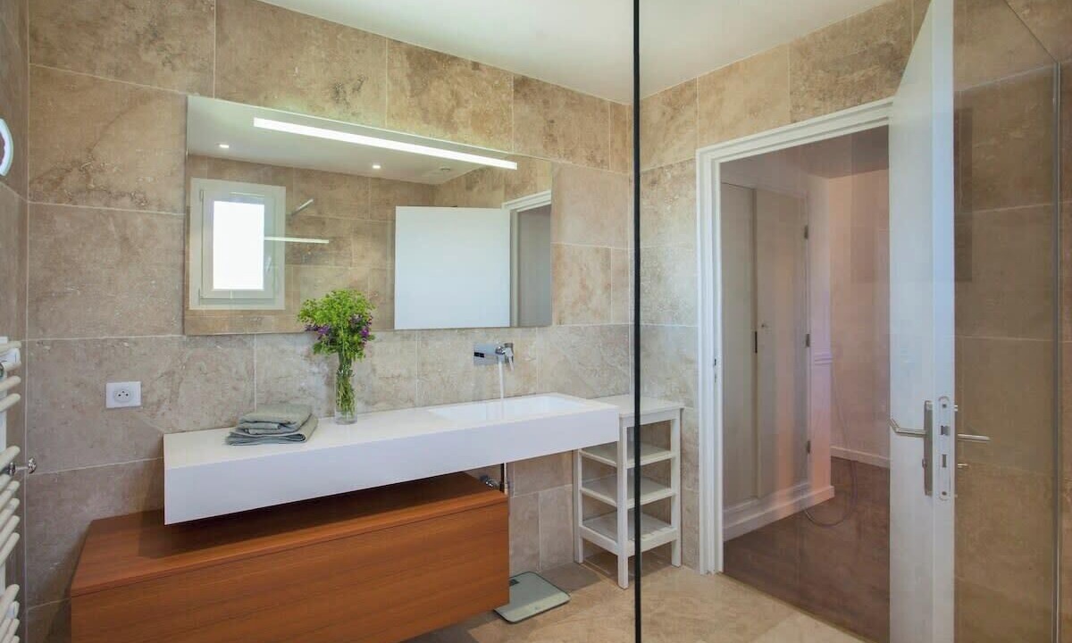 Photo of Bathroom in Furiani