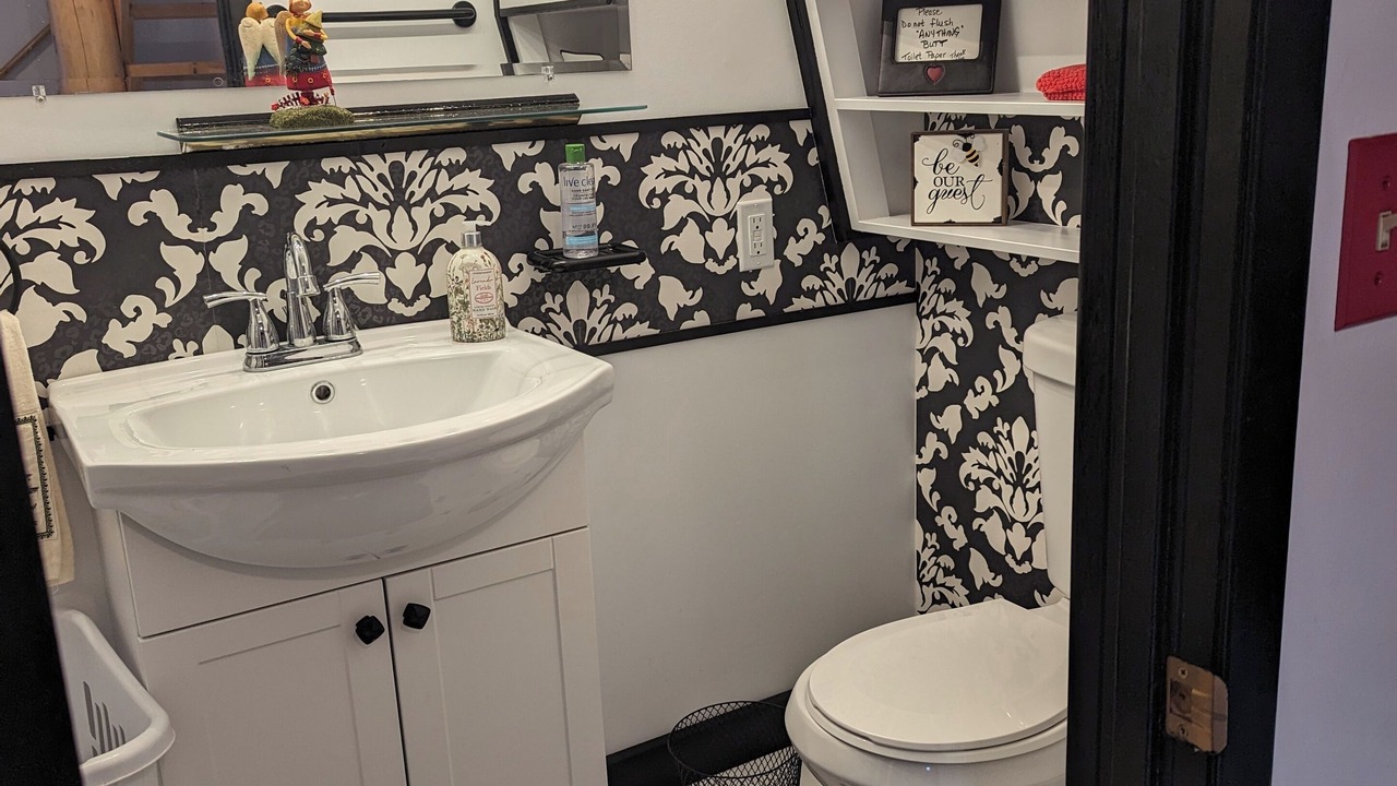 Photo of Bathroom in Killaloe