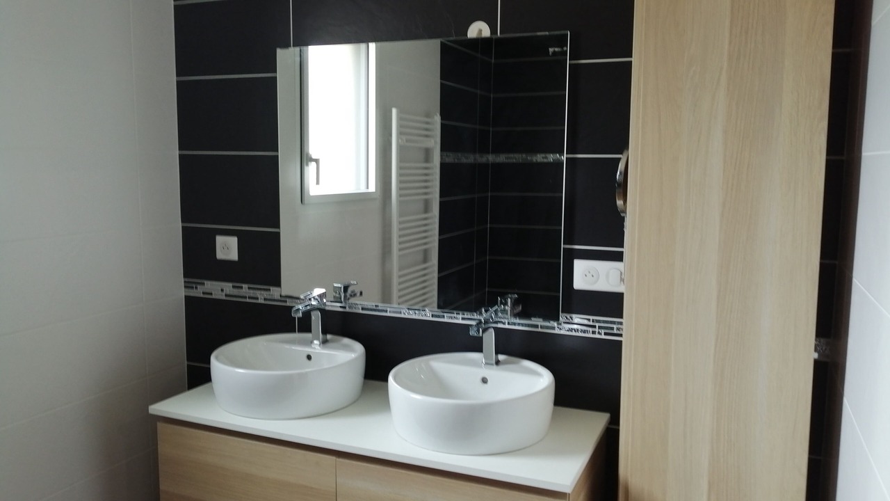 Photo of Bathroom in Saint-Denoual