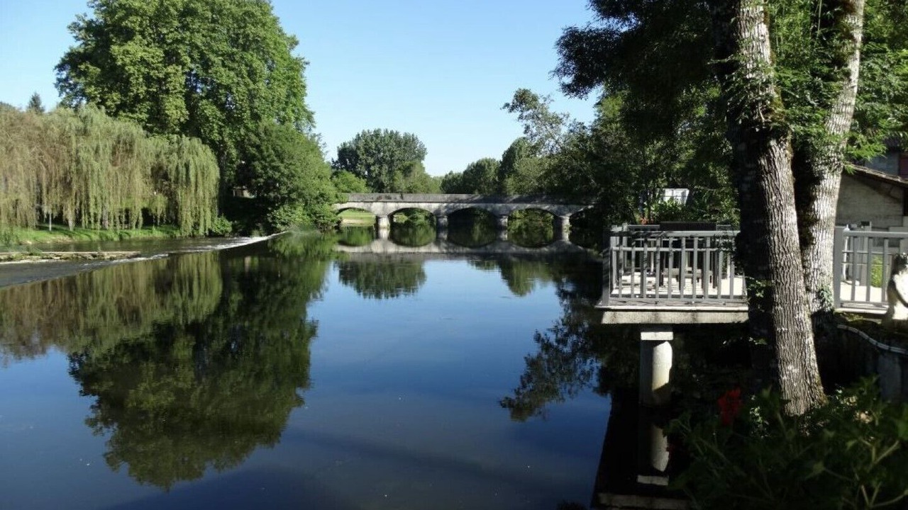 Photo of Outdoor in Lisle