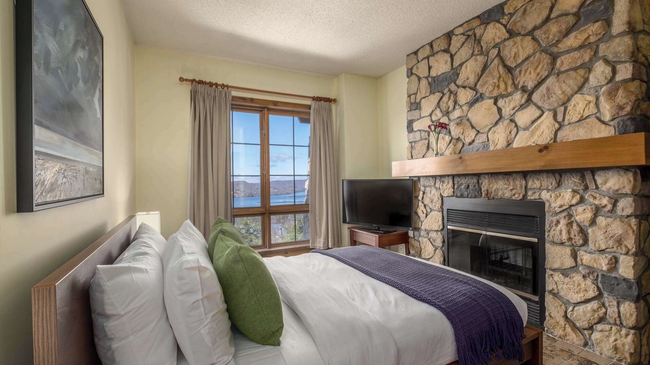 Photo of Bedroom in Mont-Tremblant