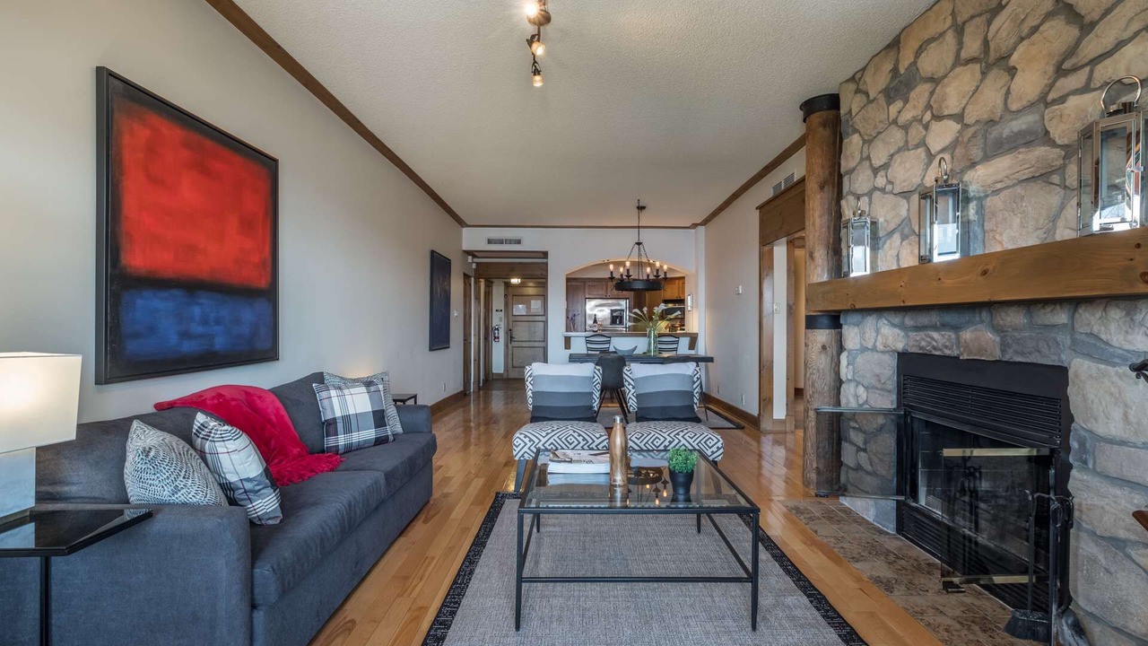Photo of Livingroom in Mont-Tremblant
