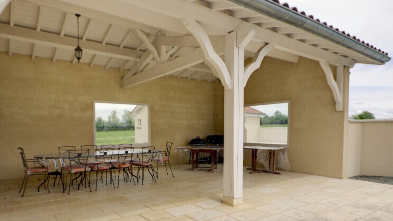 Photo of Outdoor in Chalain-le-Comtal