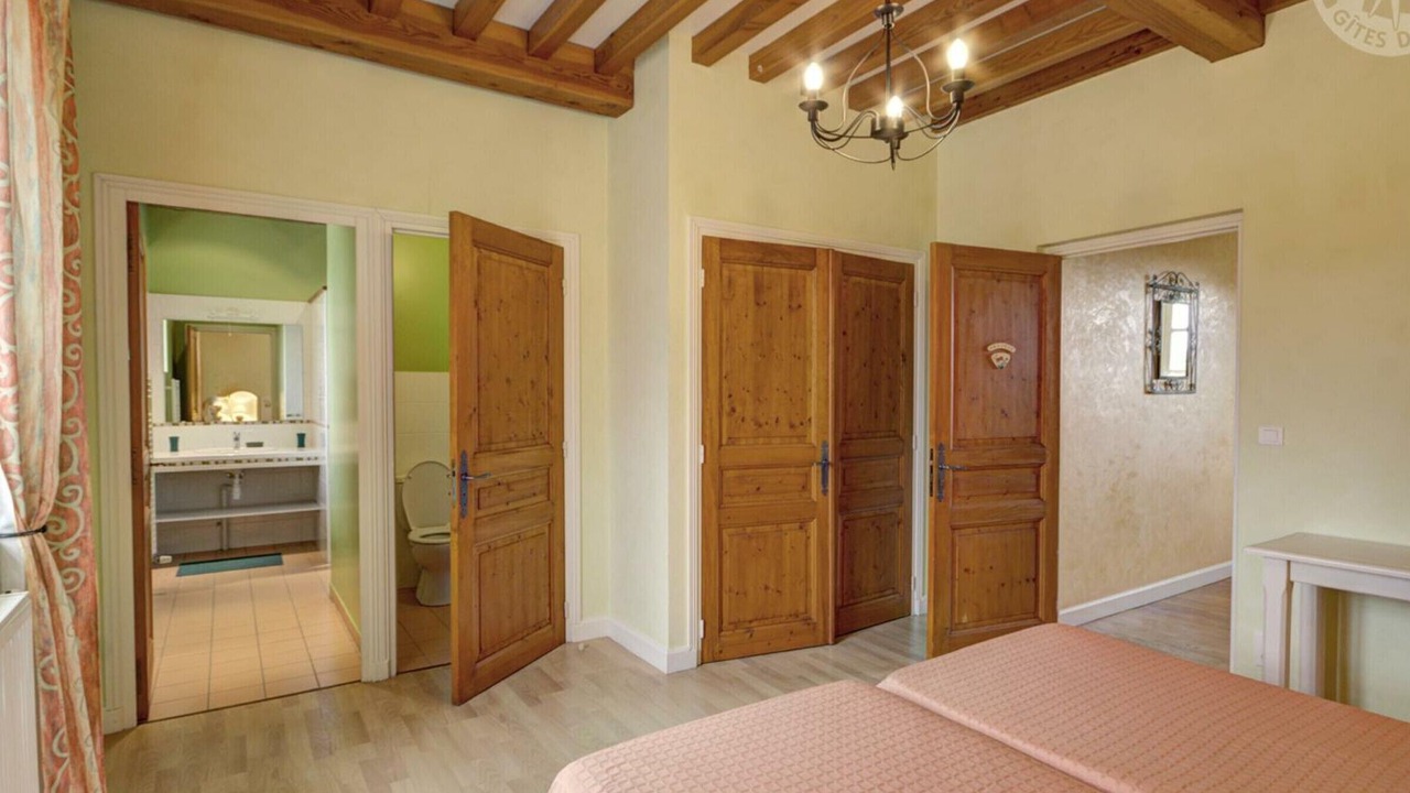 Photo of Bedroom in Chalain-le-Comtal