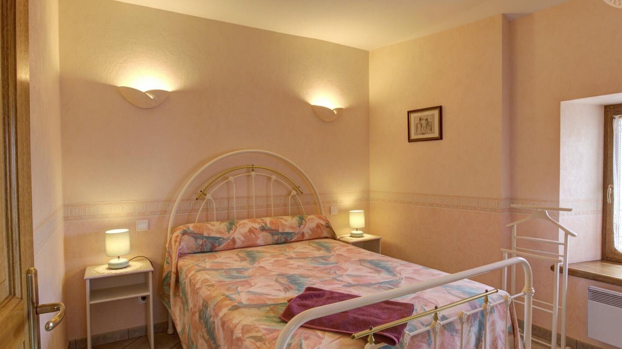 Photo of Bedroom in Merle-Leignec