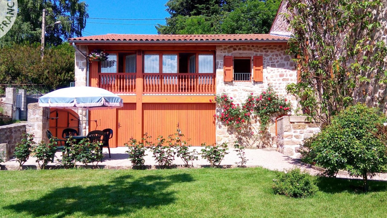 Photo of Outdoor in Merle-Leignec