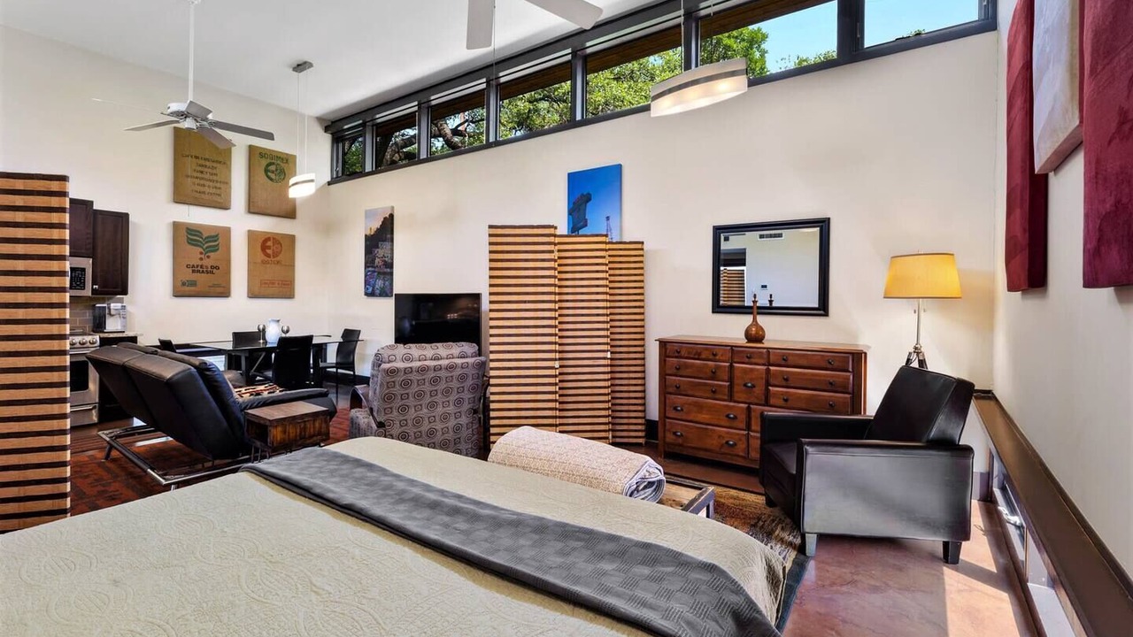 Photo of Bedroom in Clarksville