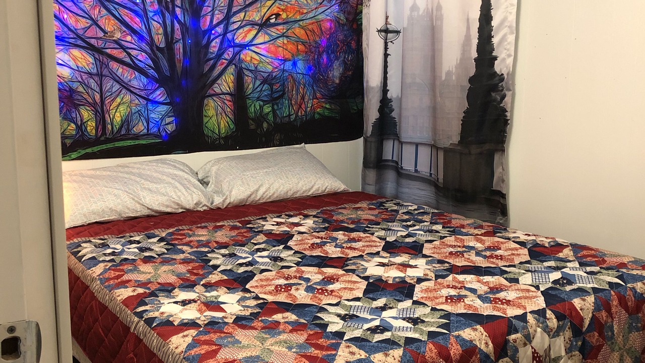 Photo of Bedroom in Seward Place