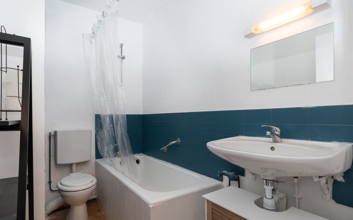 Photo of Bathroom in Lourdes