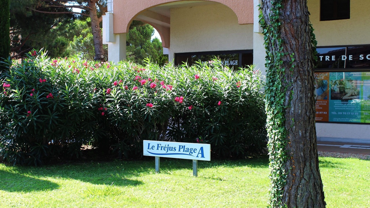 Photo of Outdoor in Frejus Plage