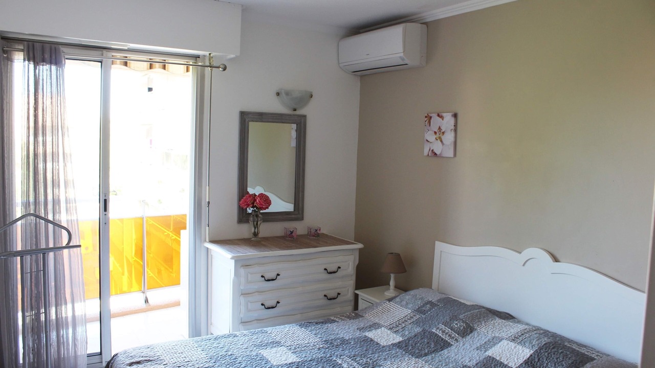 Photo of Bedroom in Frejus Plage