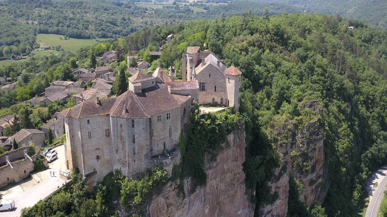Photo of Others in Bruniquel