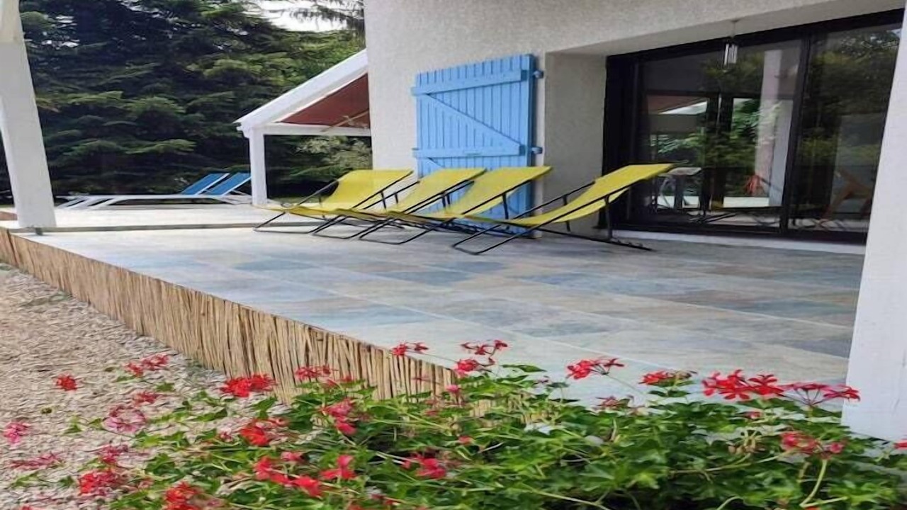 Photo of Patio Balcony in Bruniquel