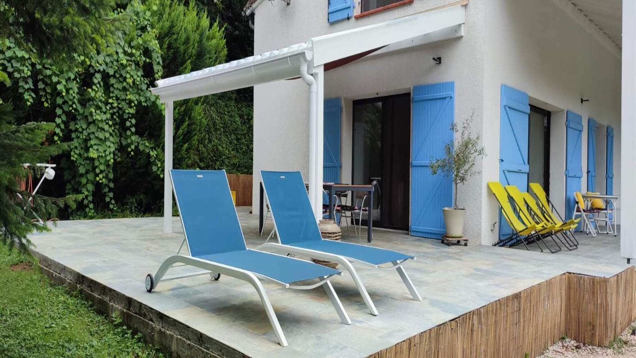 Photo of Patio Balcony in Bruniquel