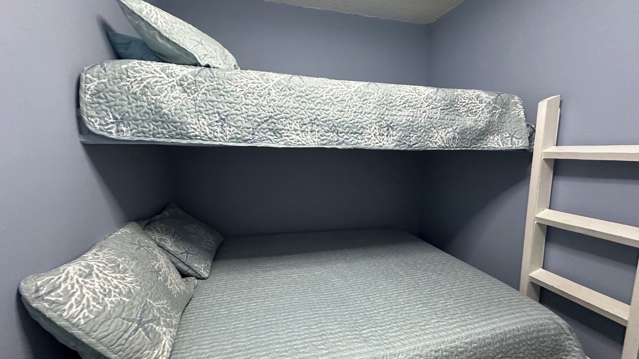 Photo of Bedroom in Garden City