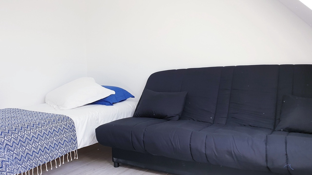 Photo of Bedroom in Plonevez-Porzay
