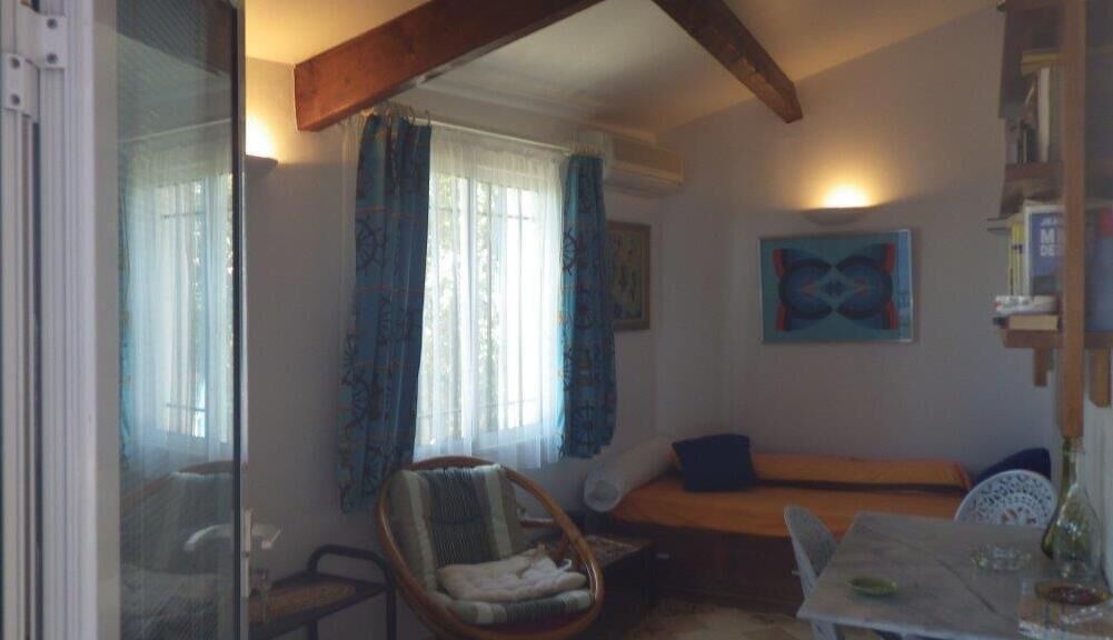 Photo of Bedroom in Le Lavandou