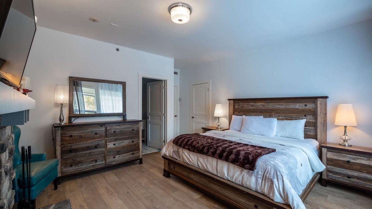 Photo of Bedroom in Tremblant-Les-Eaux
