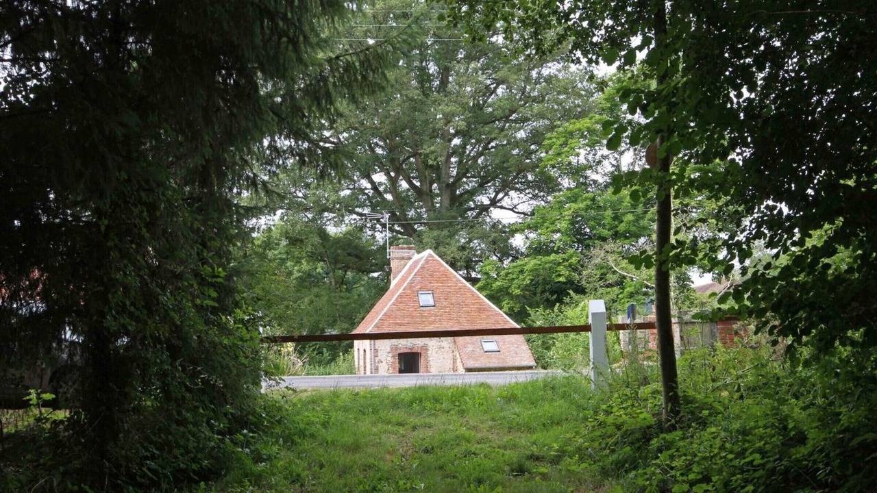 Photo of Outdoor in Marchainville