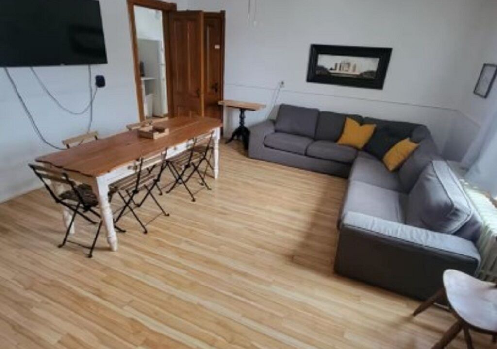 Photo of Livingroom in Darnley