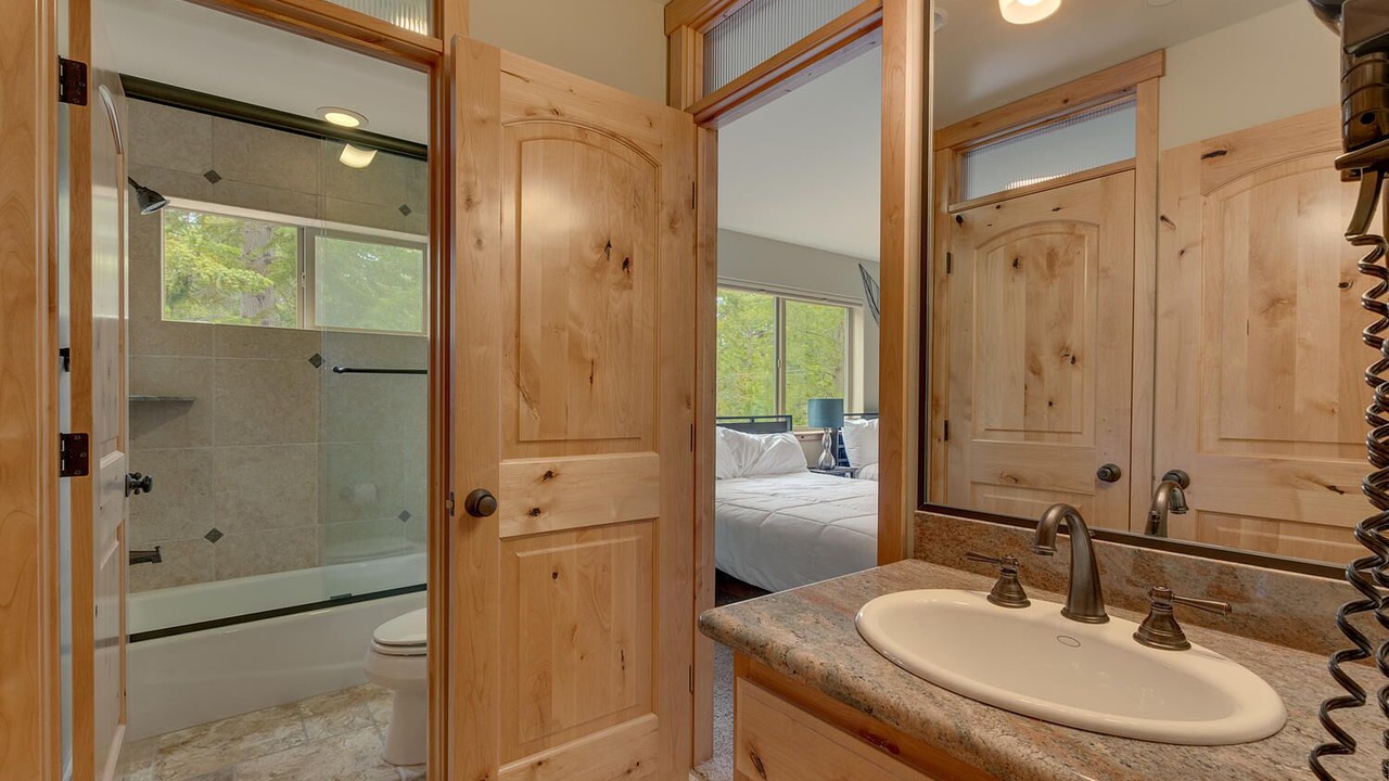 Photo of Bathroom in North Upper Truckee