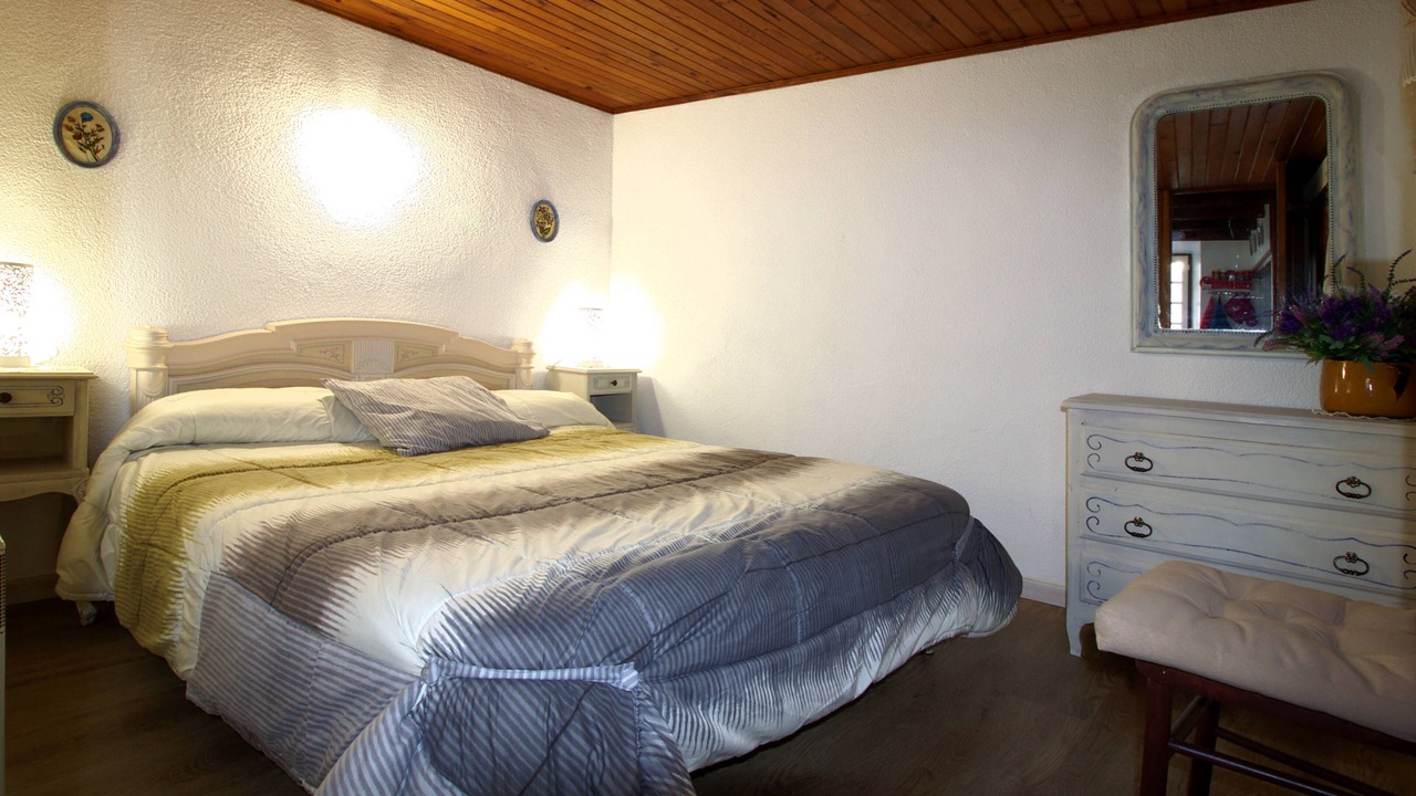 Photo of Bedroom in Estavar