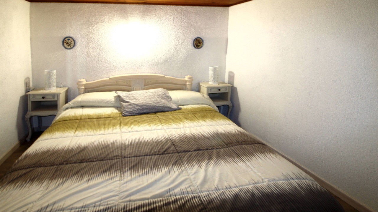 Photo of Bedroom in Estavar
