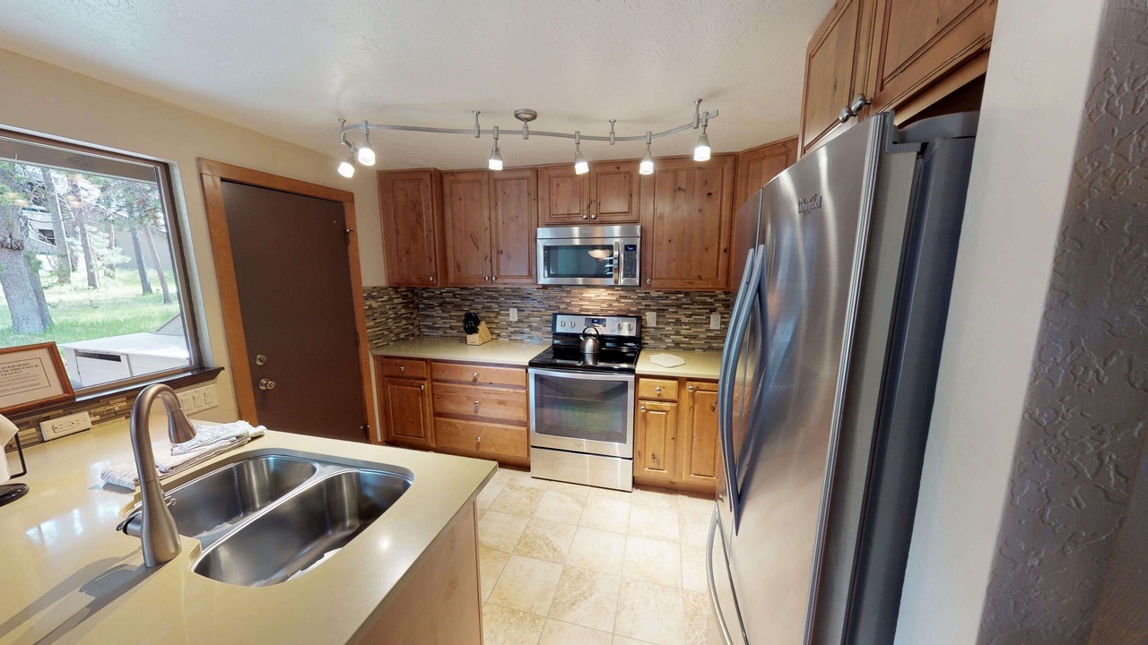 Photo of Others in Tennis Village