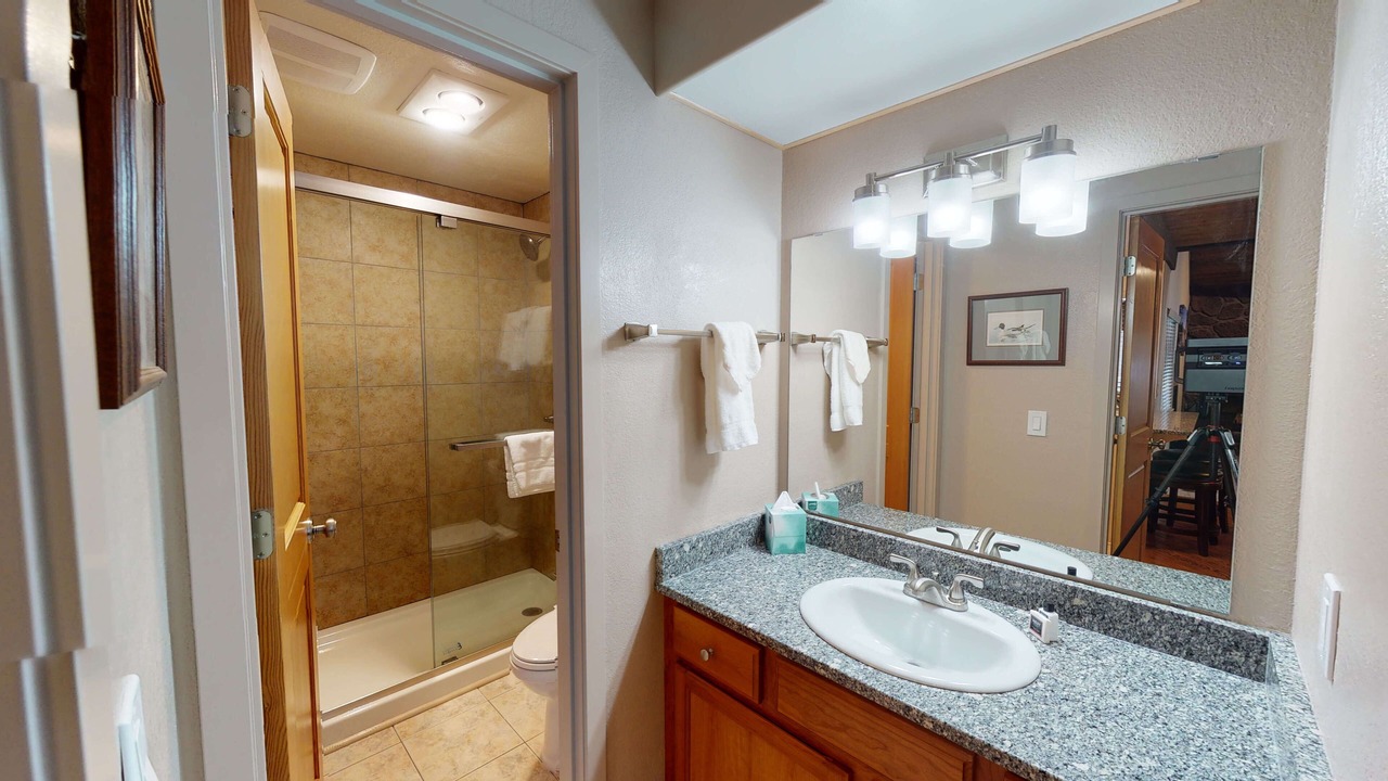 Photo of Others in Tennis Village