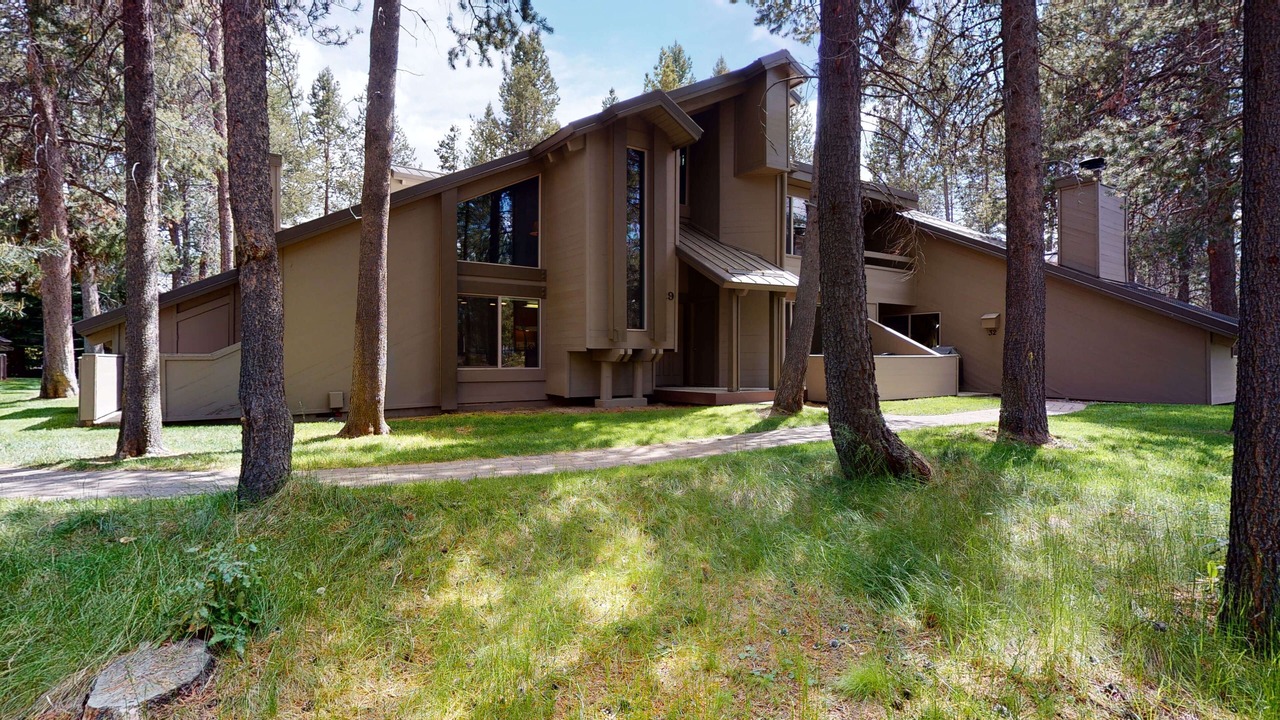 Photo of Others in Tennis Village