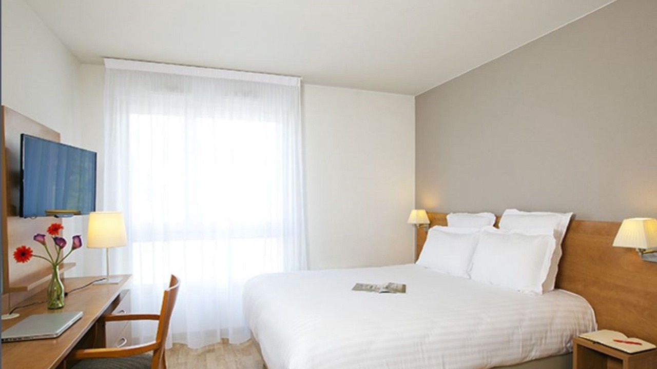 Photo of Bedroom in Saint-Serge