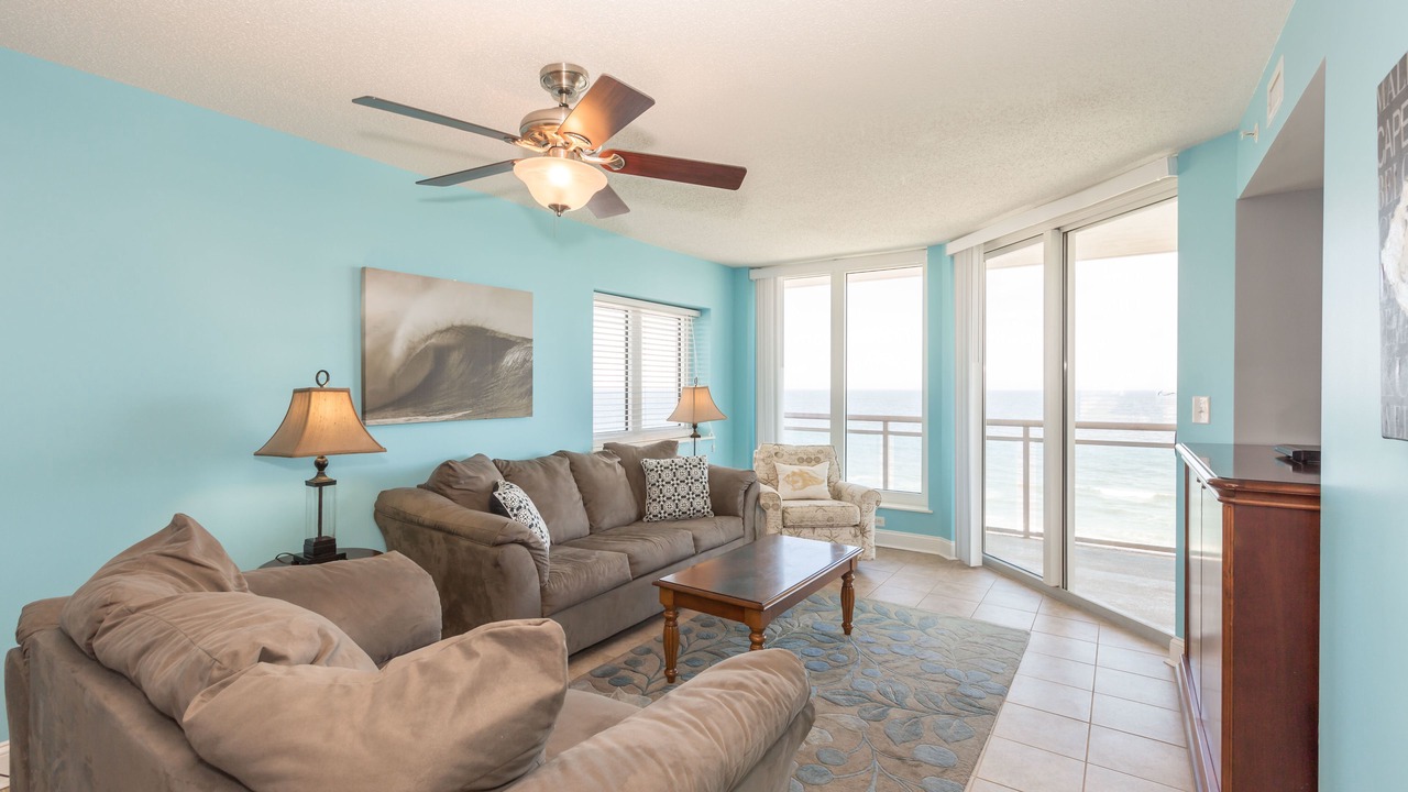 Photo of Livingroom in Crescent Beach