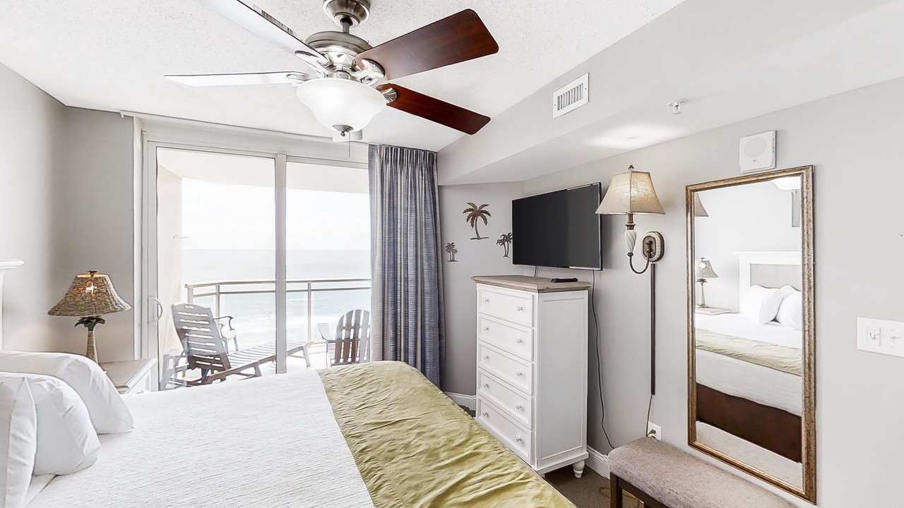 Photo of Bedroom in Crescent Beach