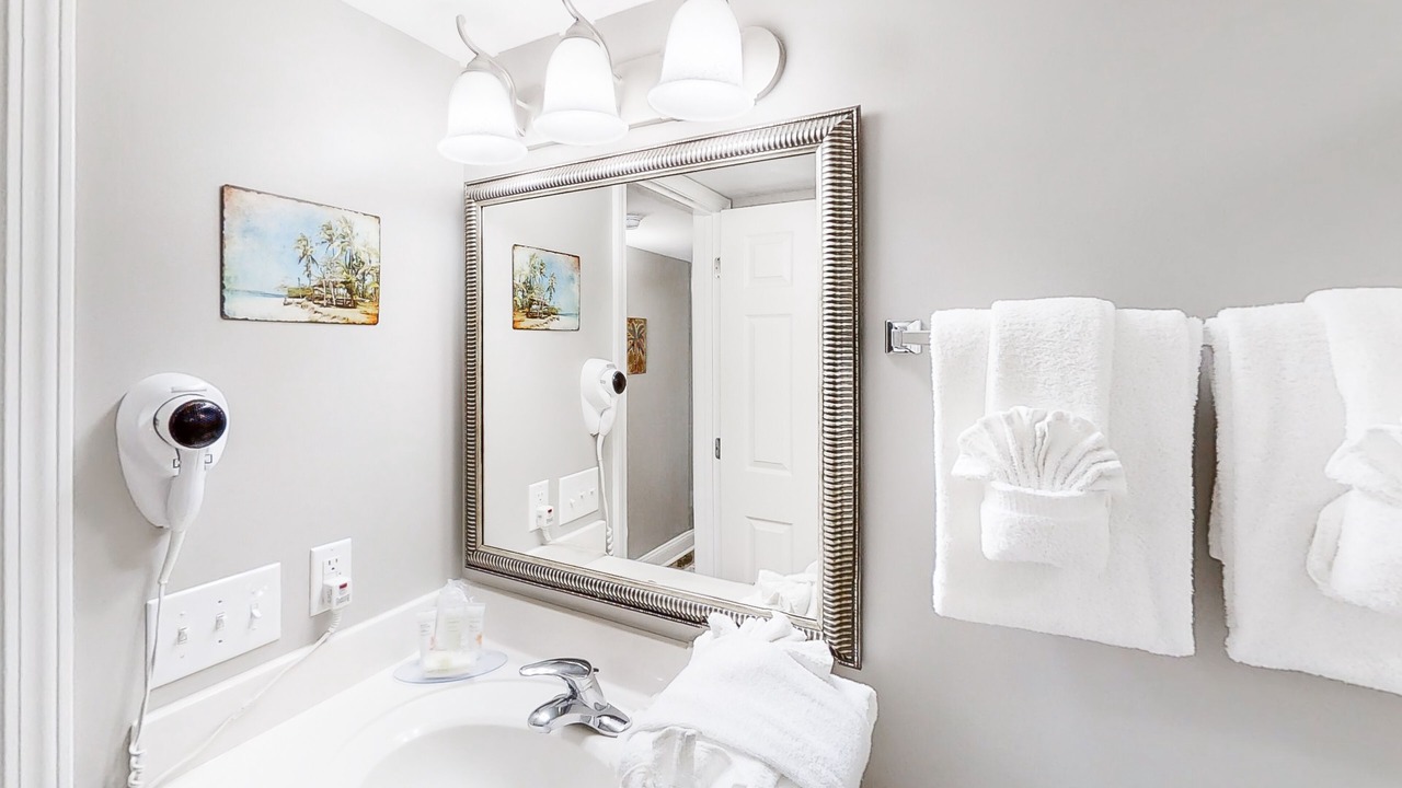 Photo of Bathroom in Crescent Beach