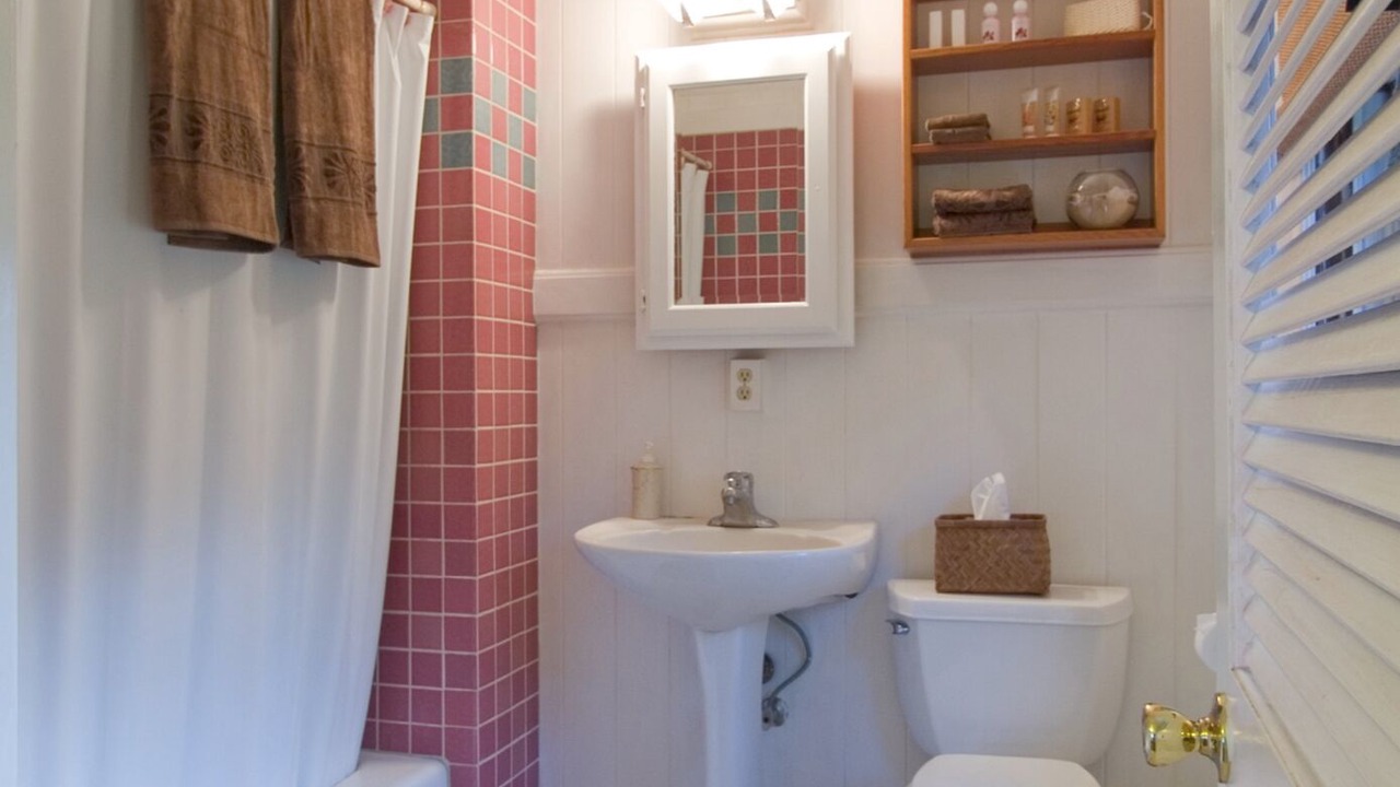 Photo of Bathroom in Wailua