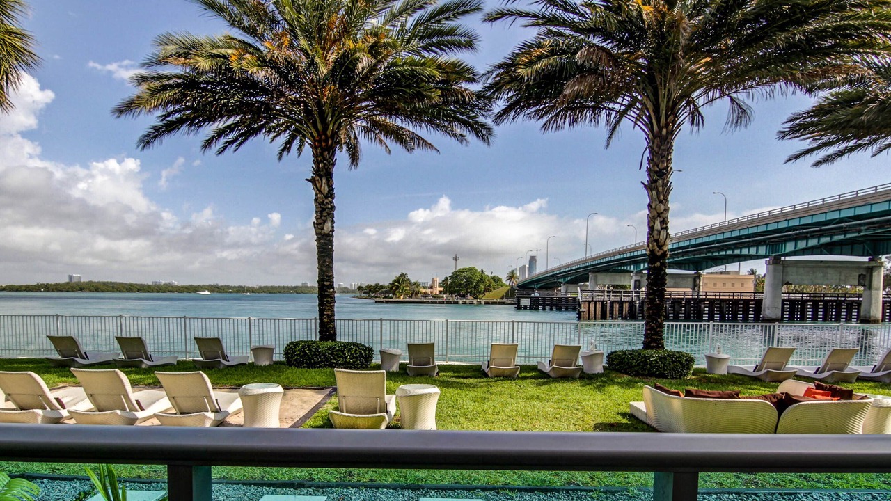 Photo of Patio Balcony in Bal Harbour