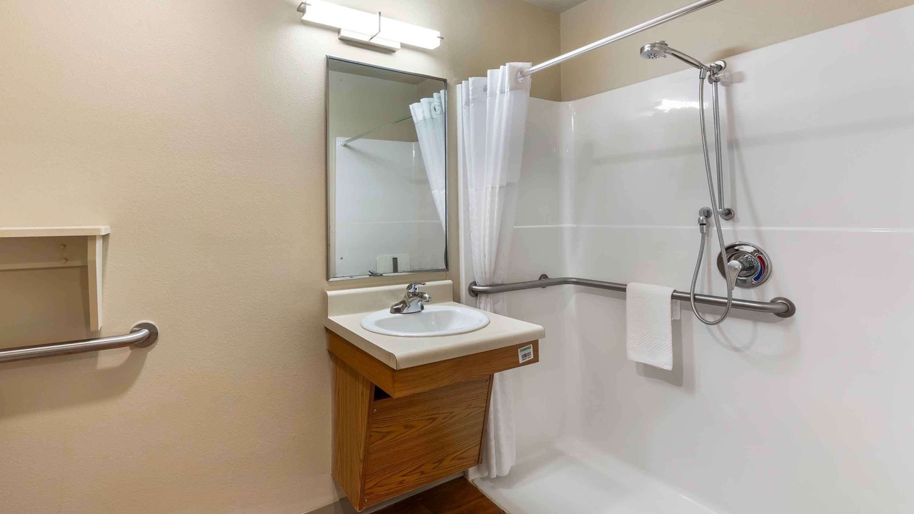 Photo of Bathroom in Akron