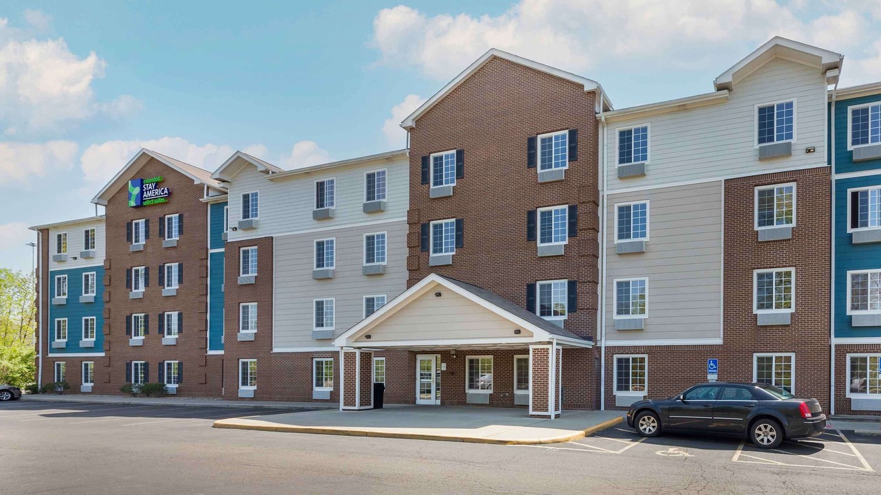 Photo of Outdoor in Akron