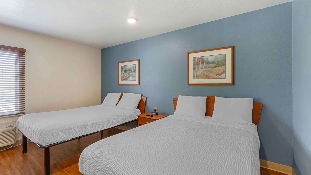 Photo of Bedroom in Akron