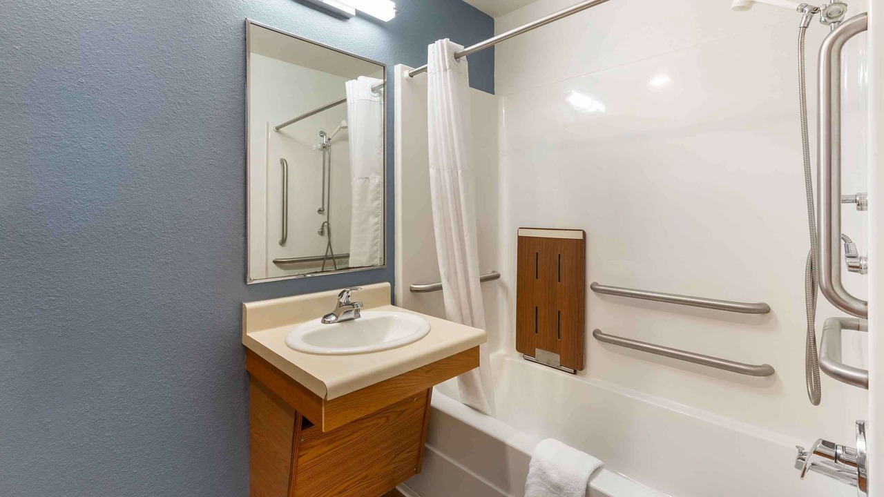 Photo of Bathroom in Akron