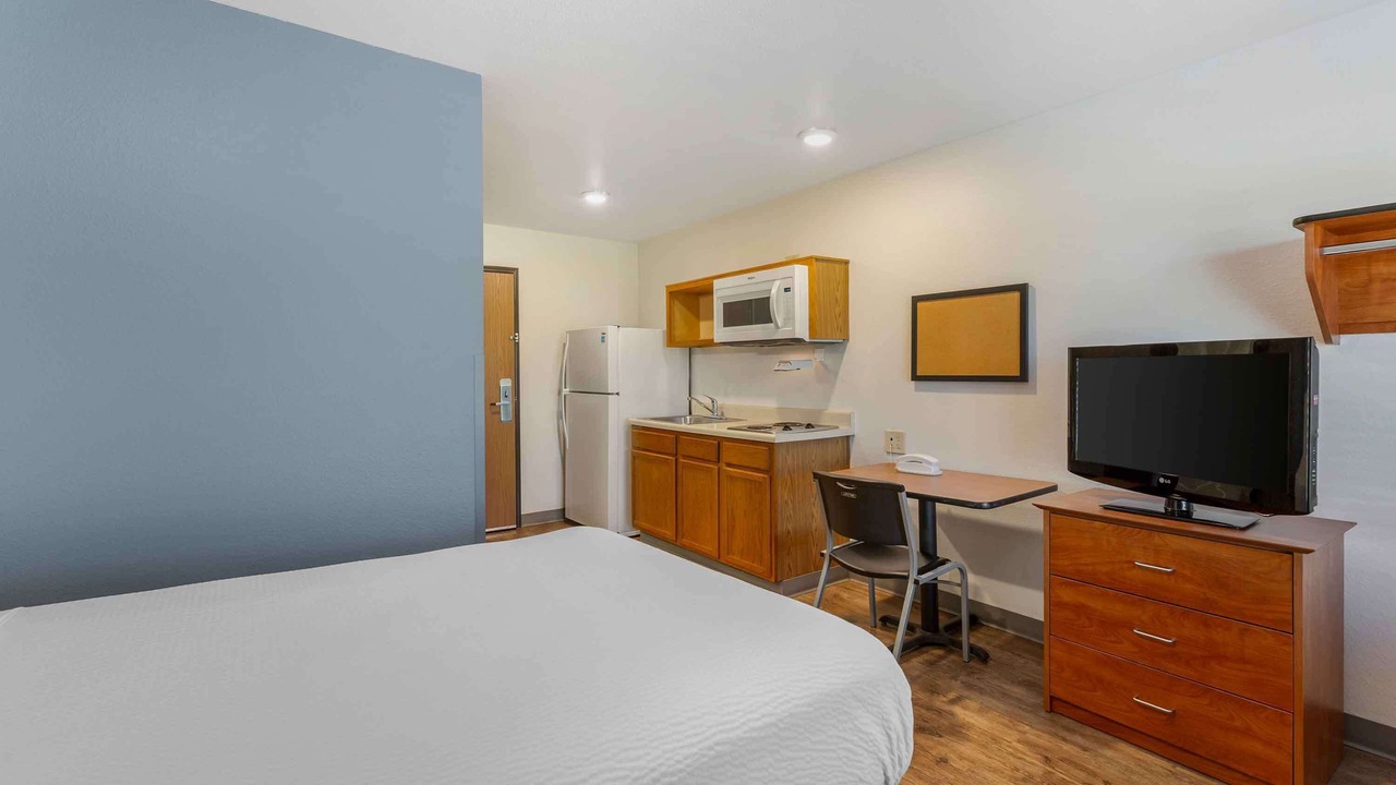 Photo of Bedroom in Akron