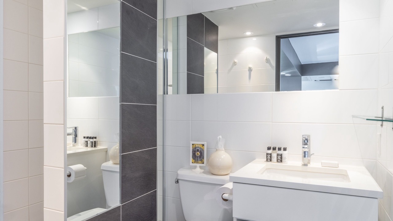 Photo of Bathroom in Chinatown