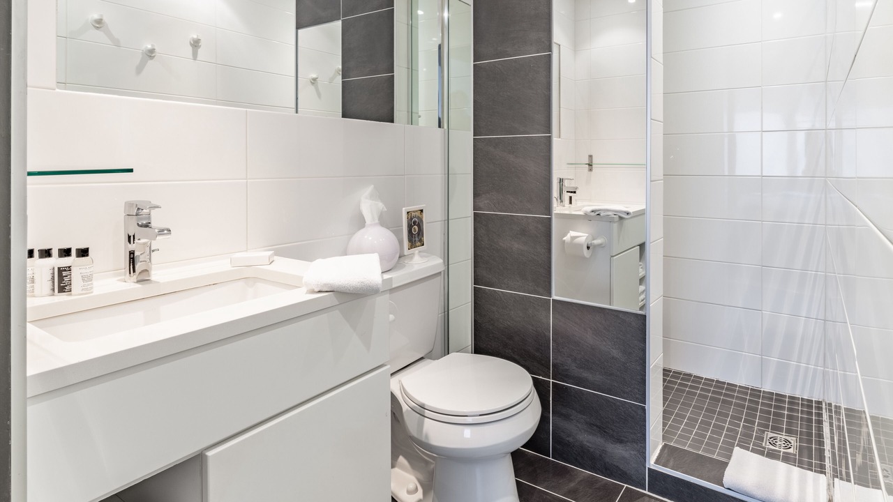 Photo of Bathroom in Chinatown