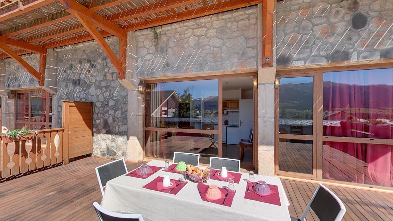 Photo of Outdoor in Superbolquere