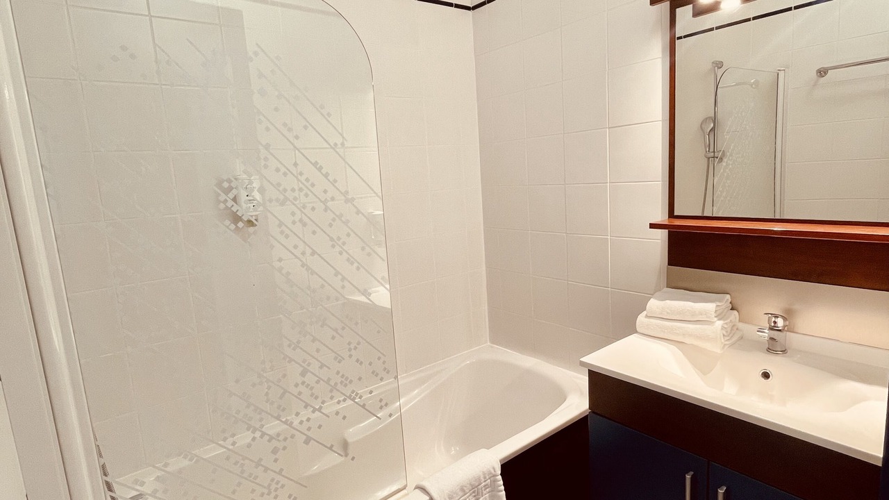 Photo of Bathroom in Carcassonne